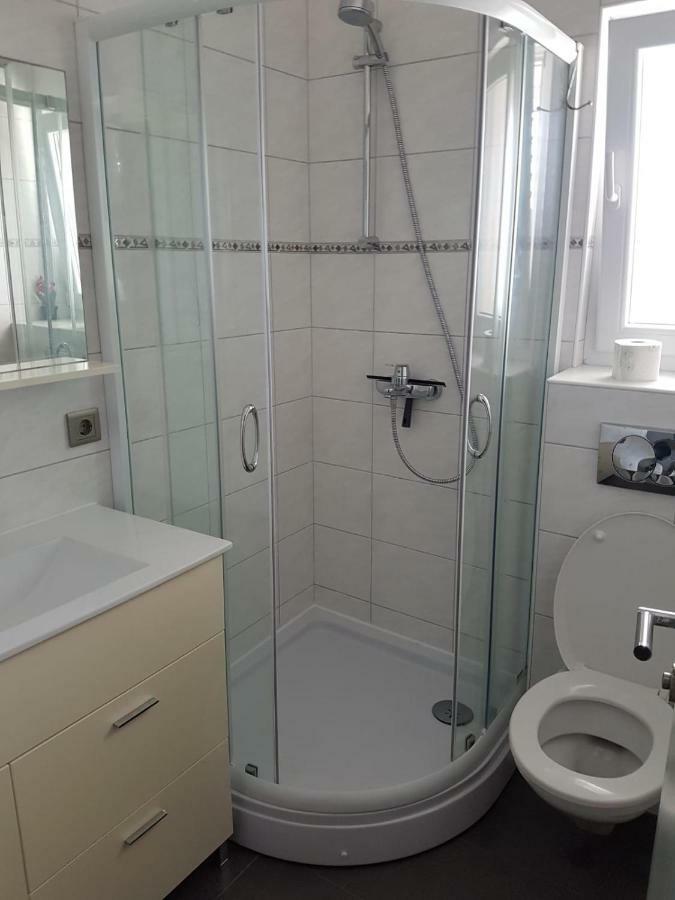 Villa Vila Apartment