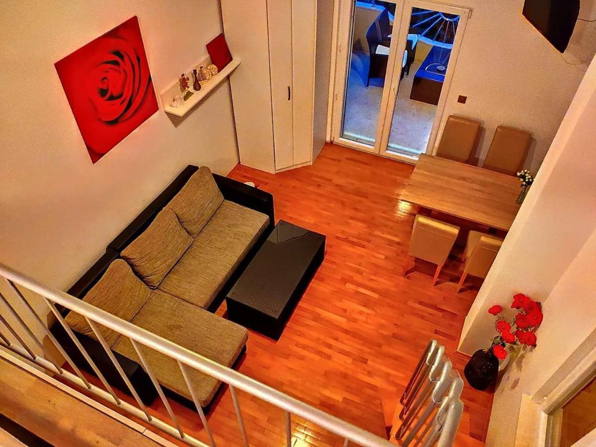 Villa Vila Apartment