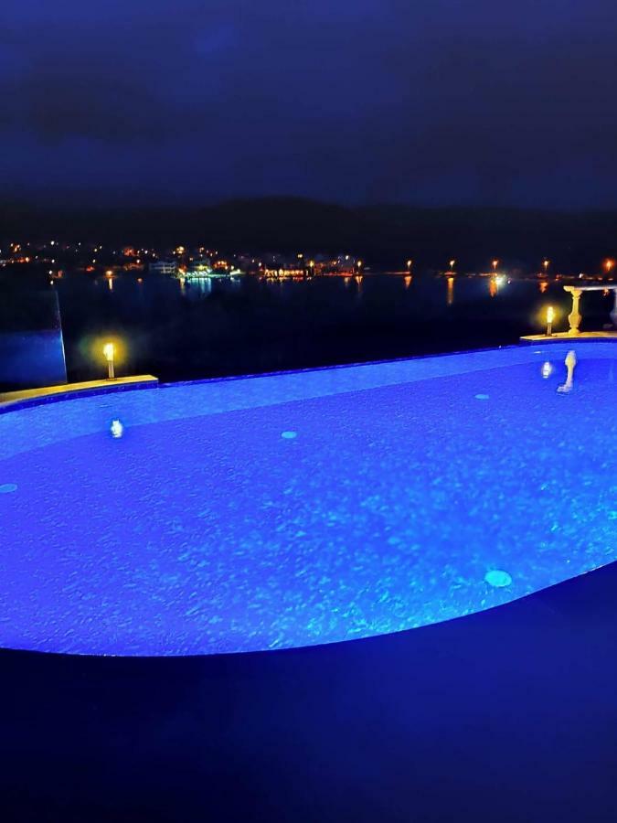 Villa Vila Apartment Novalja