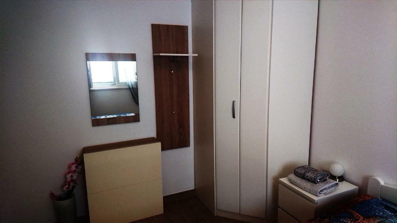 Villa Vila Apartment Novalja