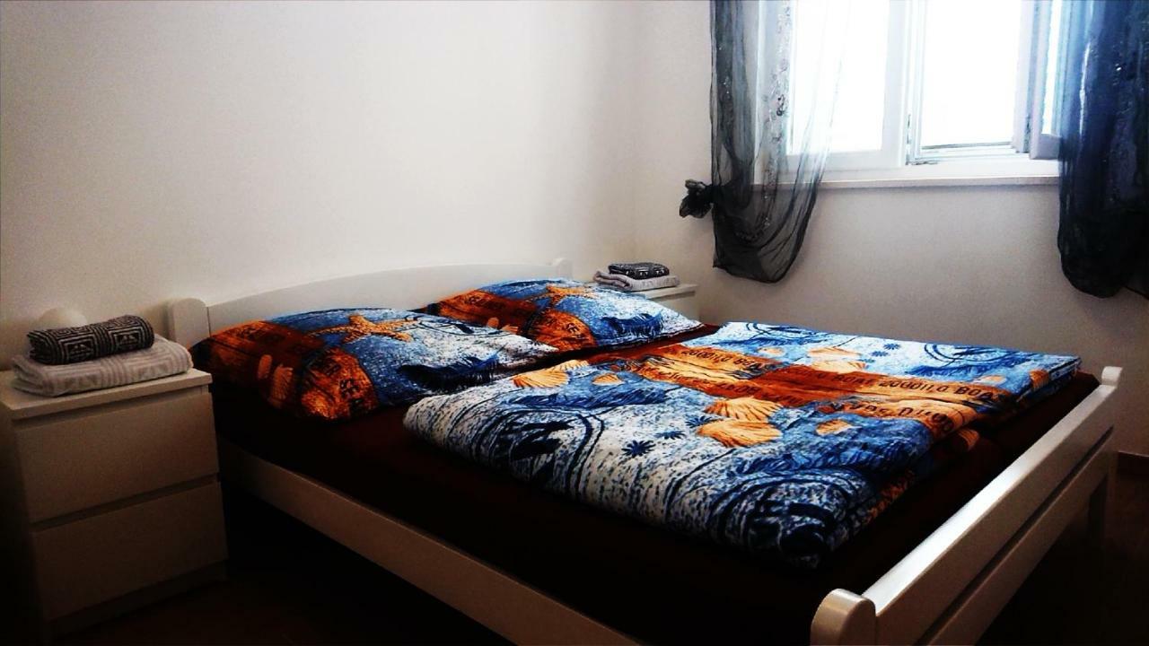 Apartment Villa Vila Novalja